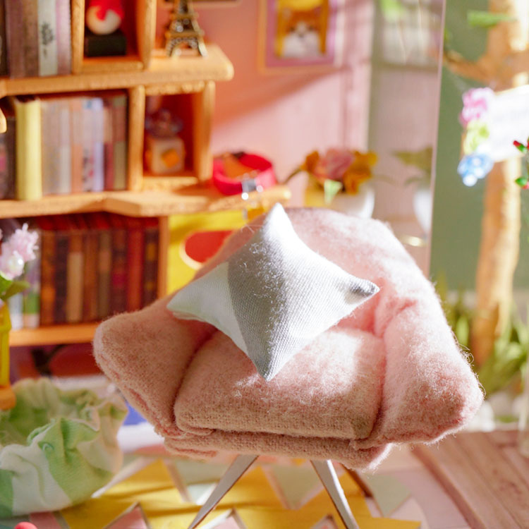 Dora's Loft
