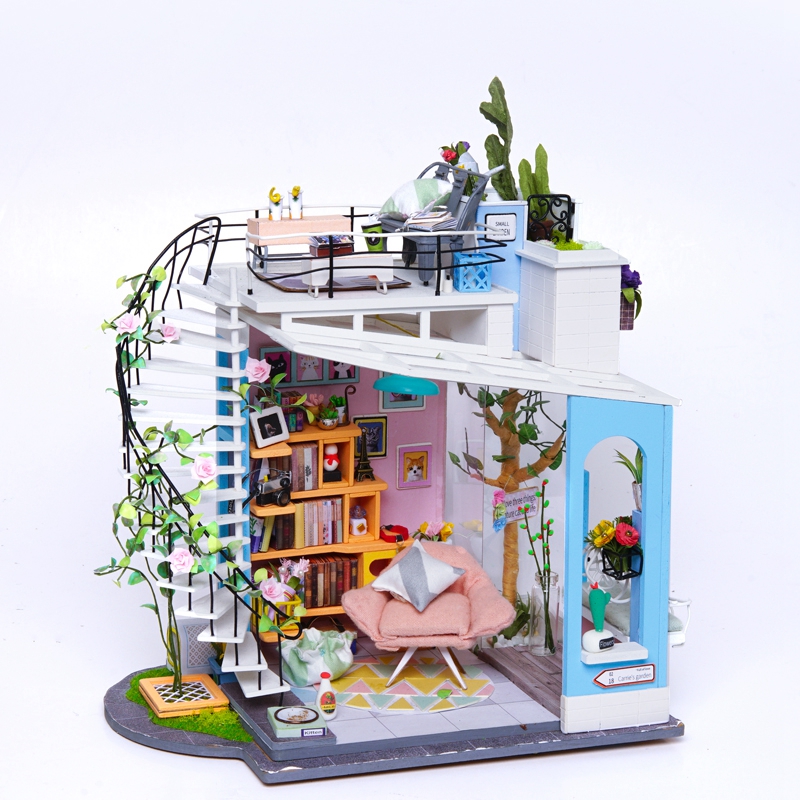Dora's Loft