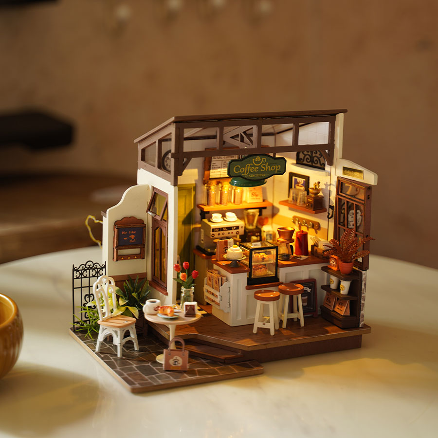 No.17 Café (Eight-Language Instruction)