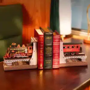 rolife diy book nook kits century train (1)