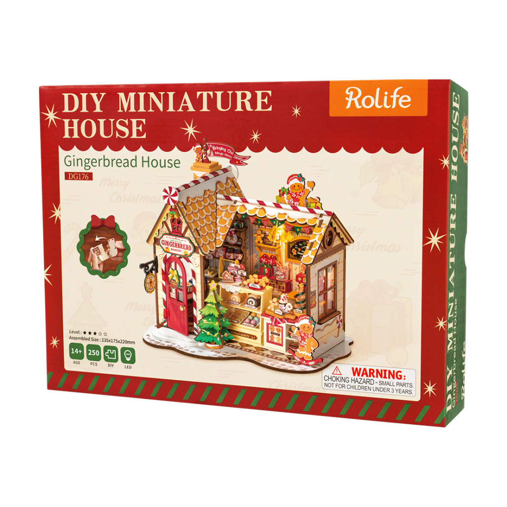 DG176-5 Gingerbread House