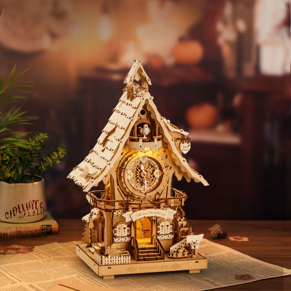 Cuckoo Clock (wood colour)