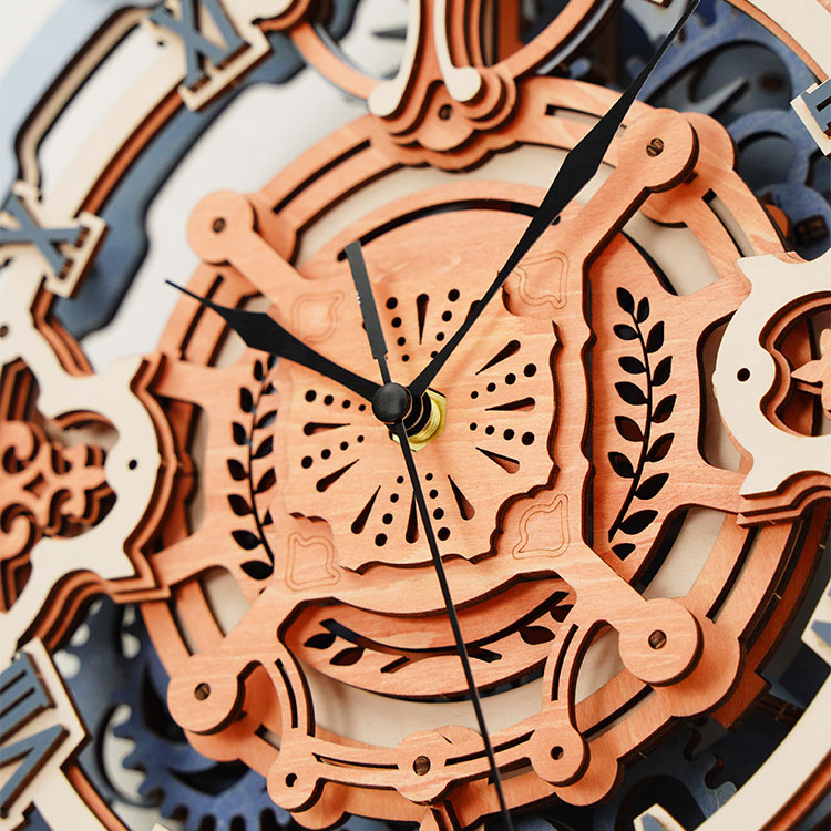 LC701-1 Romantic Notes Wall Clock