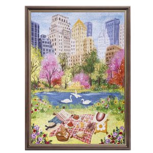 PT009Z Springtime Park Display Showcase