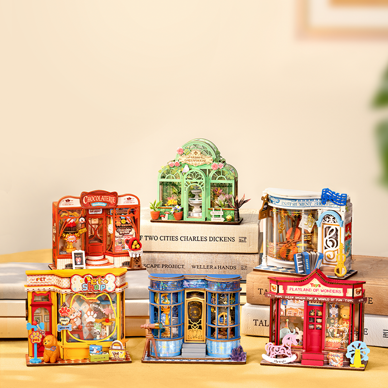 DS044-DS049-2 Whimsy Toy Shop