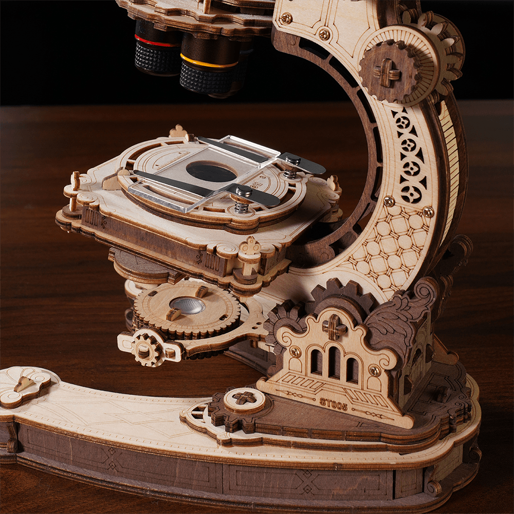 ST005-4 Microscope